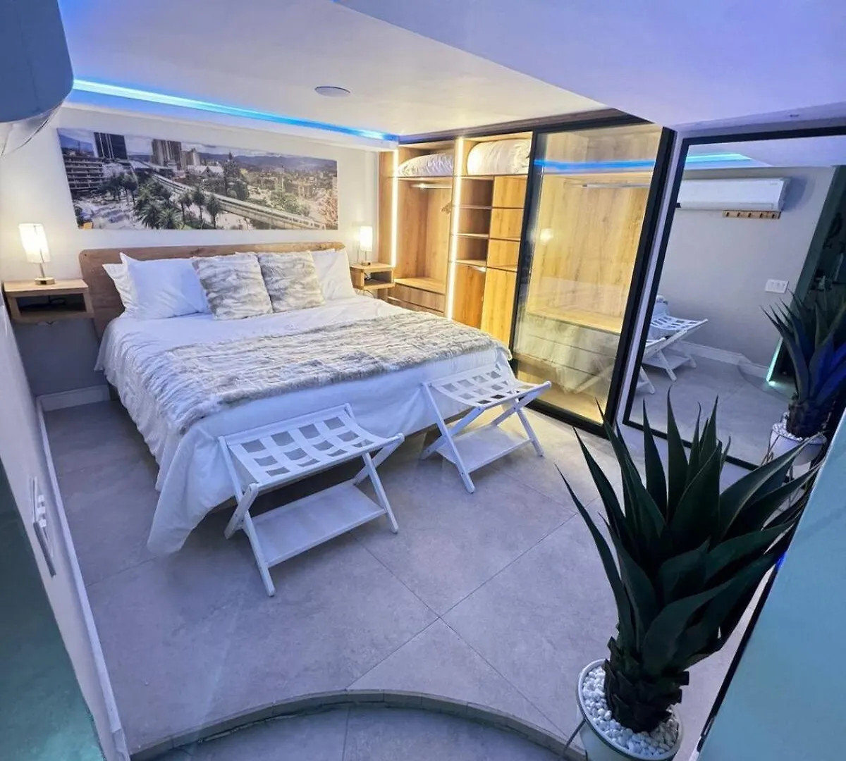 Luxury Apartment Jacuzzi Air Conditioning Fireplace And King Bed Μεντεγίν Κολομβία