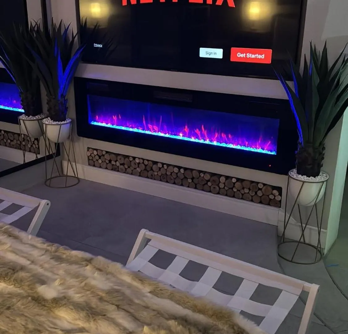 Luxury Apartment Jacuzzi Air Conditioning Fireplace And King Bed Μεντεγίν