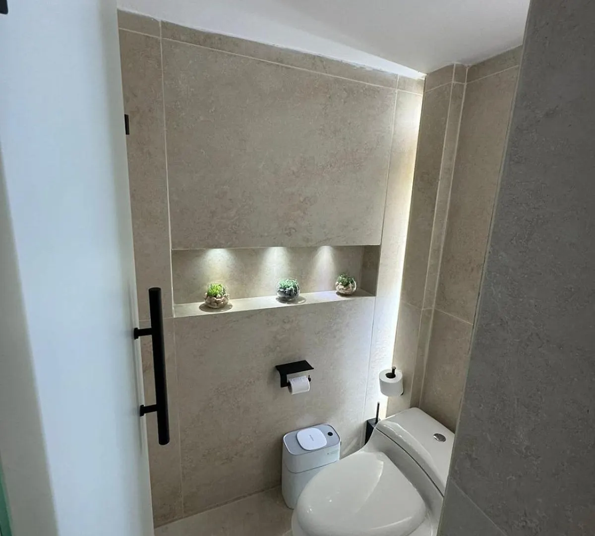 Luxury Apartment Jacuzzi Air Conditioning Fireplace And King Bed Μεντεγίν 0*,  Κολομβία